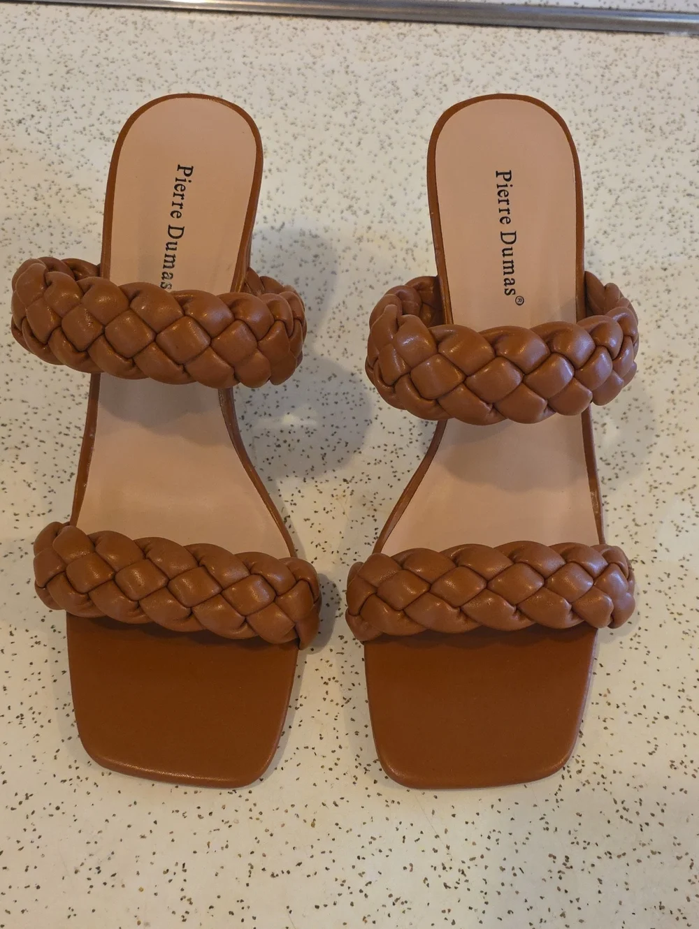 Pierre‎ Dumas Women's Ariana Braided Faux Leather 3.5